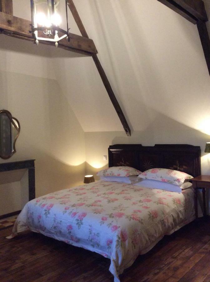 Chateau Ville Voisin Augan エクステリア 写真