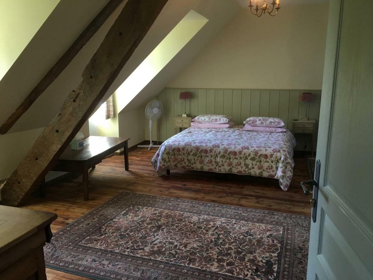 Chateau Ville Voisin Augan エクステリア 写真
